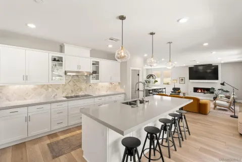 $1,695,000 | 944 Lindbergh Drive, San Marcos, CA 92069