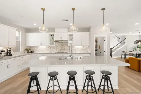 $1,695,000 | 944 Lindbergh Drive, San Marcos, CA 92069