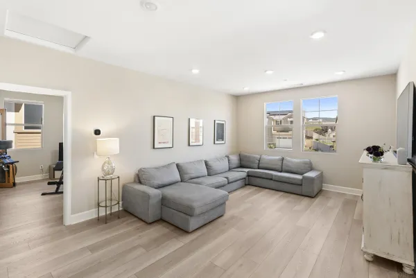 $1,695,000 | 944 Lindbergh Drive, San Marcos, CA 92069