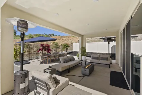 $1,695,000 | 944 Lindbergh Drive, San Marcos, CA 92069