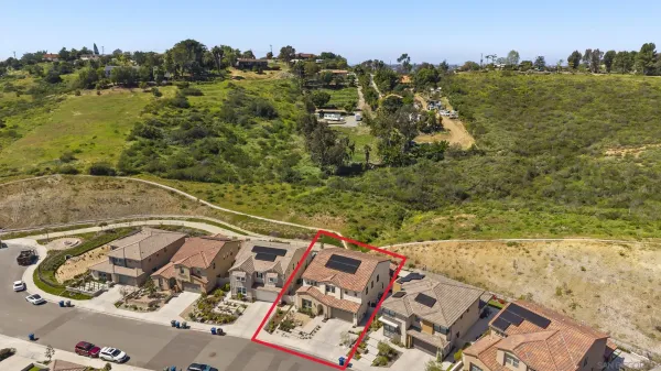 $1,695,000 | 944 Lindbergh Drive, San Marcos, CA 92069