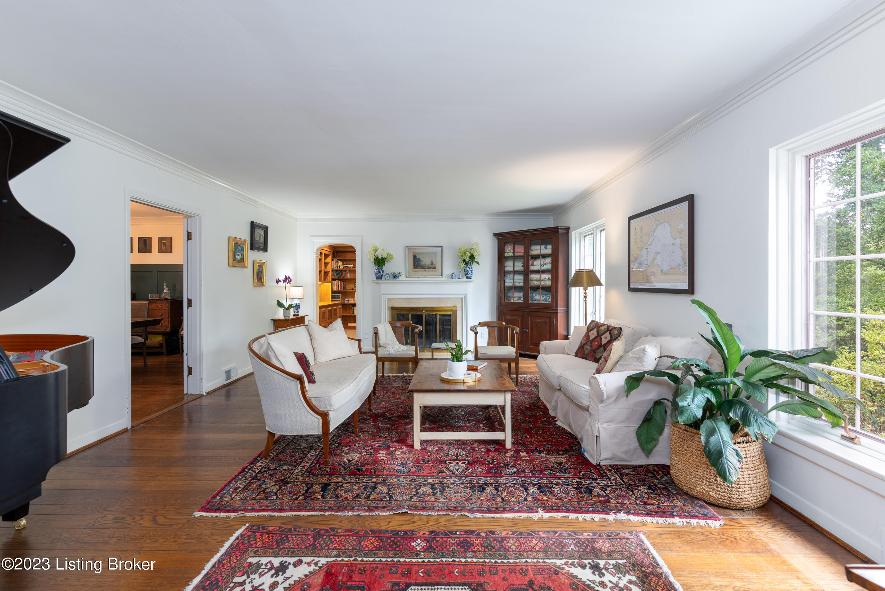1603 Glenbrook Road Anchorage, KY 40223 - Photo 7 of 71 016 - 20230810-