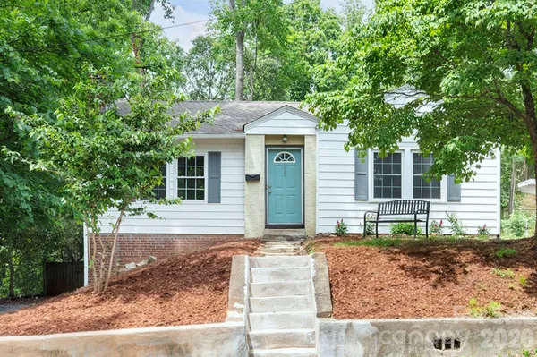 $385,000 | 122 Coleman Avenue, Asheville, NC 28801