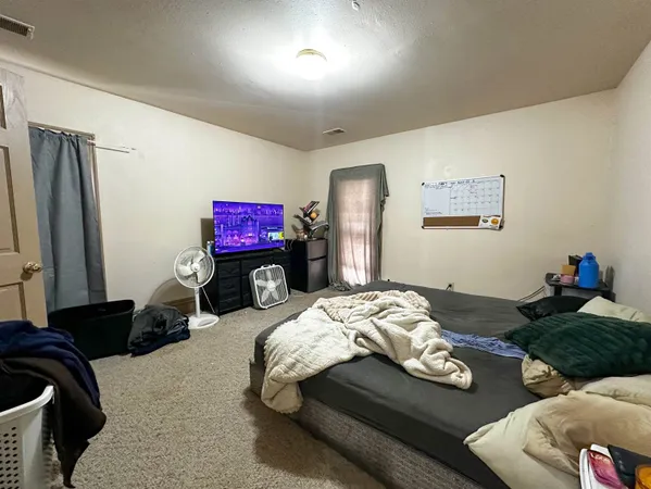 $285,000 | 549 Jefferson Street, Oshkosh, WI 54901