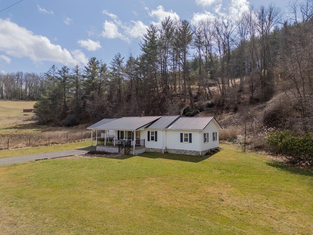 2060 Delhart Road Galax, VA 24333 - Photo 72 of 73 Gallery Image 72