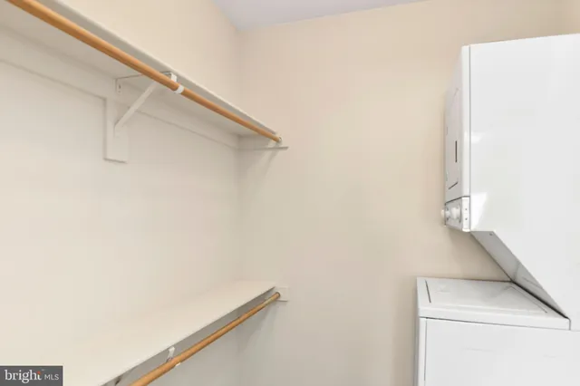 $1,450 | 10604 Provincial Drive, Unit 201, Manassas, VA 20109