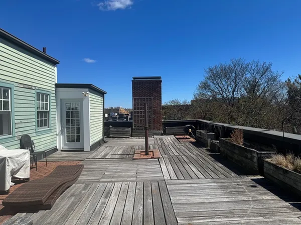 $795,000 | 16 Chauncy Street, Unit 60, Cambridge, MA 02138