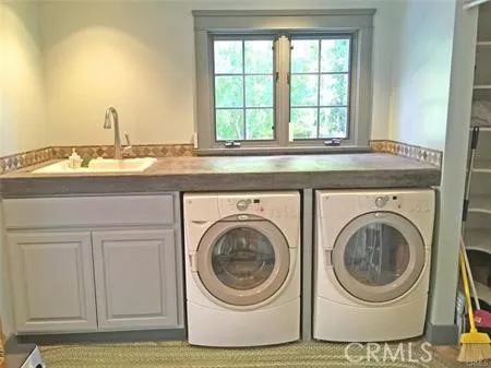 $1,780,000 | 4457 Liveoak Drive, Claremont, CA 91711