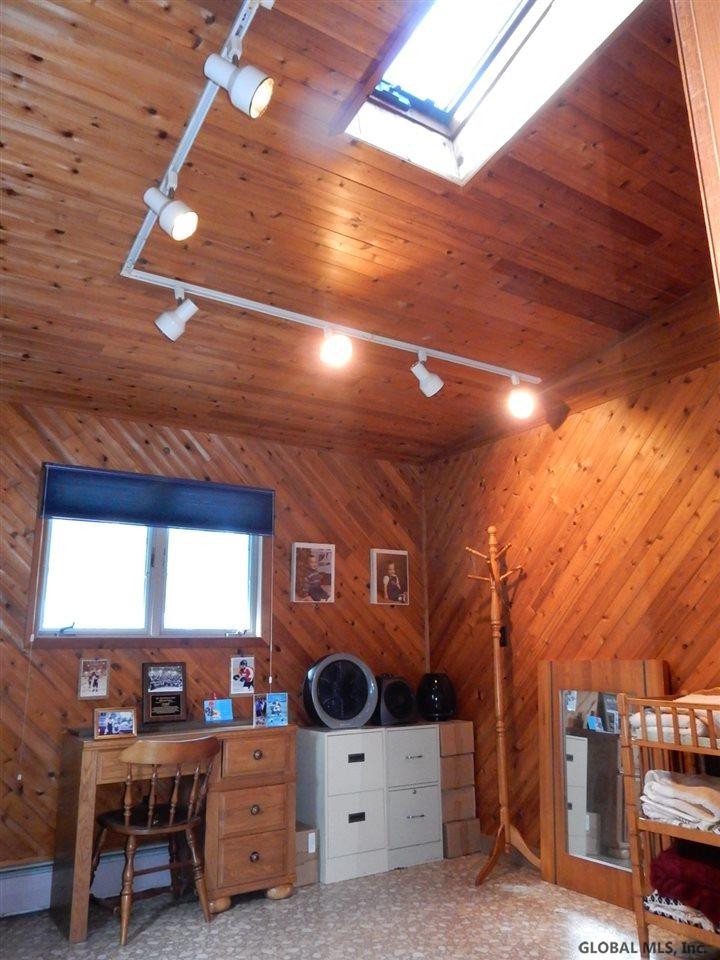 20 Tague Road Troy, NY 12182 - Photo 17 of 24 Photo 17