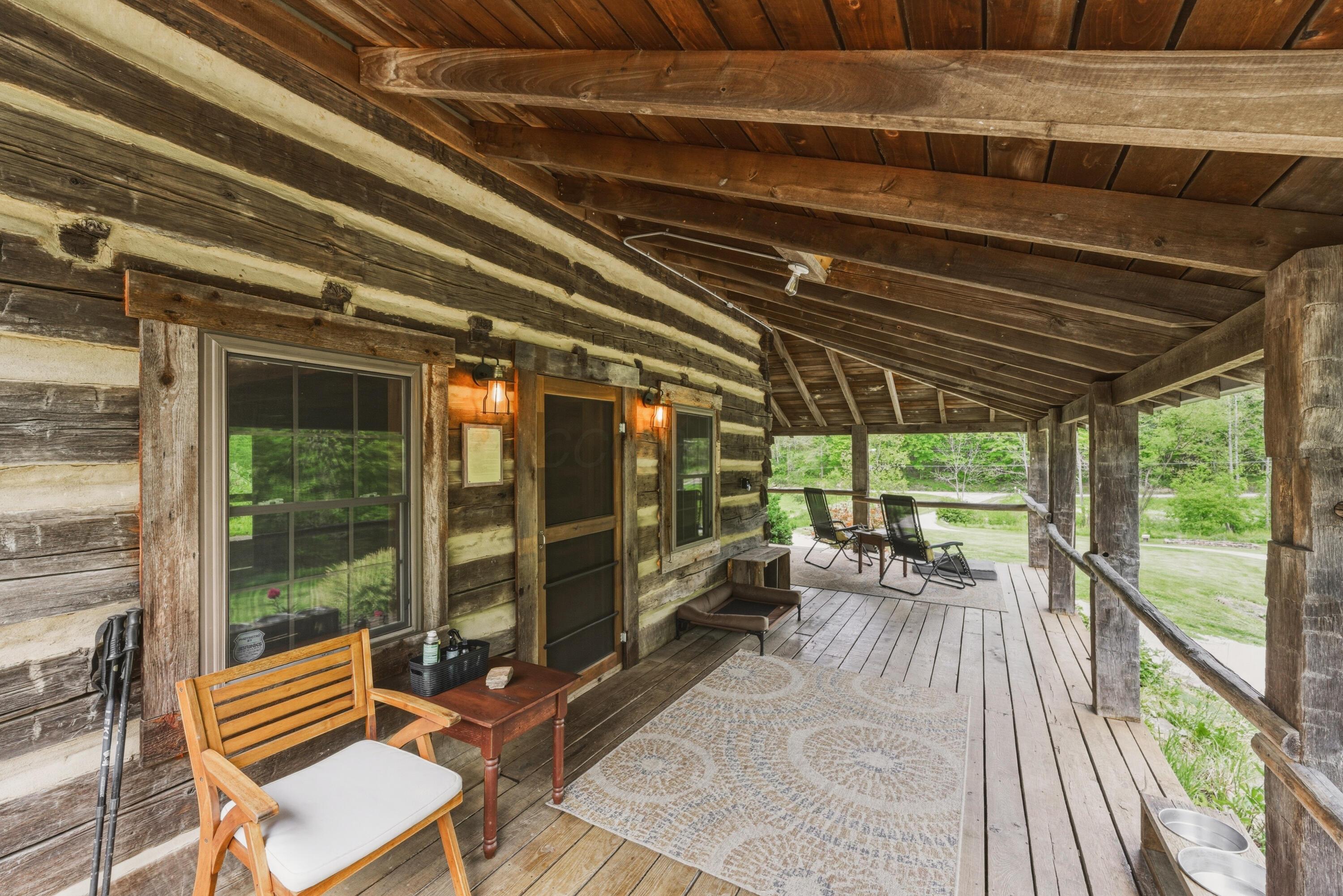 15091 Purdum Road Logan, OH 43138 - Photo 5 of 42 Porch