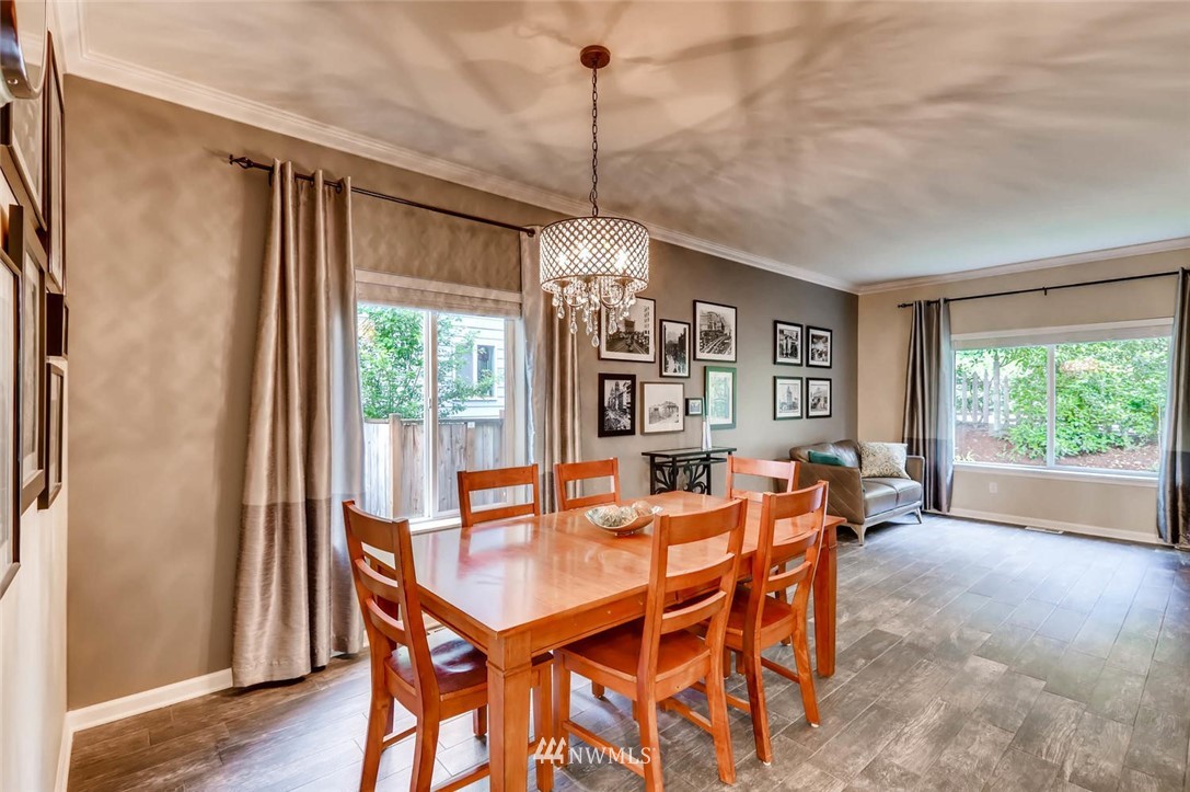 264 Shadow Place Southeast Renton, WA 98059 - Photo 6 of 22