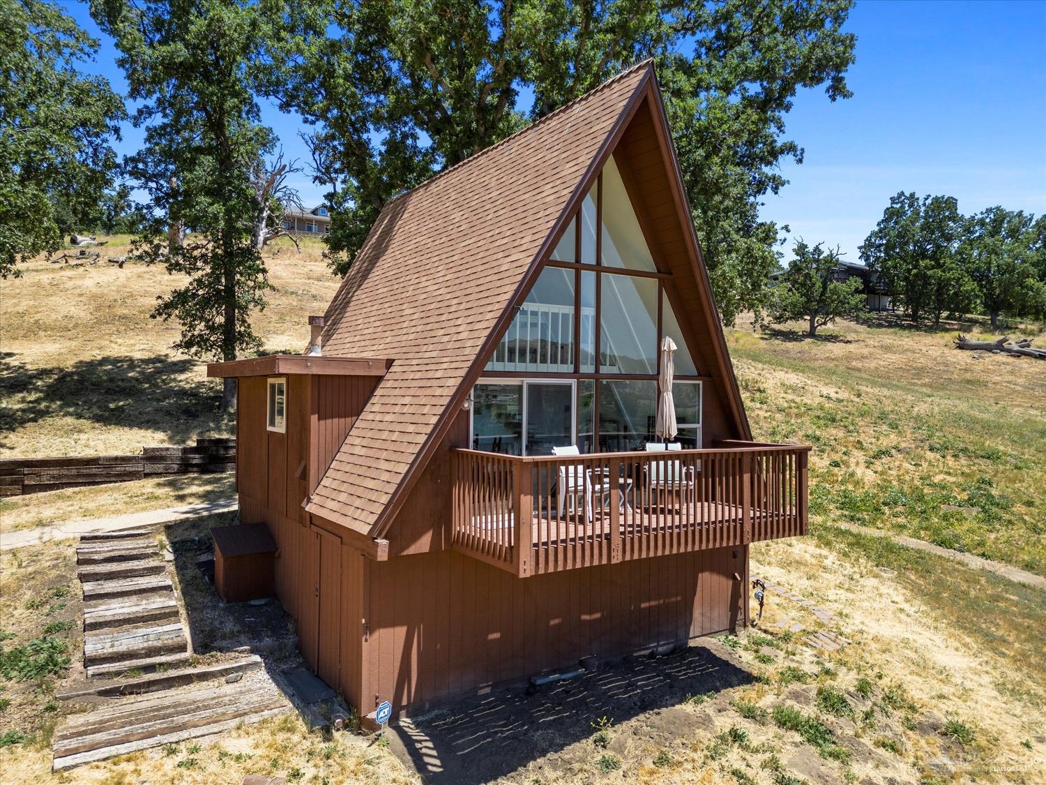 29551 North Lower Valley Road Tehachapi, CA 93561 - Photo 1 of 31 Gallery Image 1