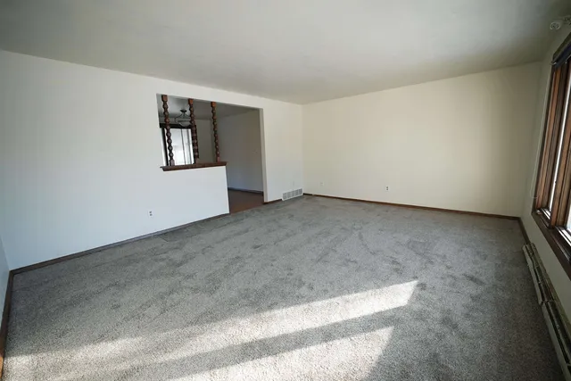 $299,900 | 530 Lorraine Lane, Green Bay, WI 54311