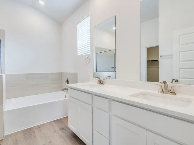 $3,300 | 227 Cathedral Mountain Drive, Dripping Springs, TX 78620