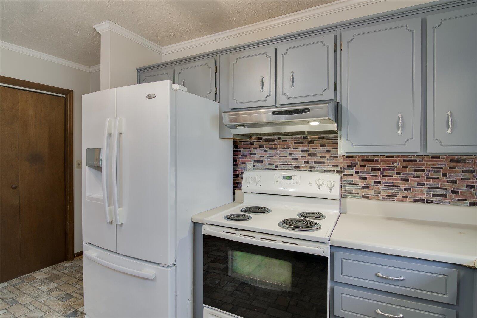 788 Briggs Road North Augusta, SC 29860 - Photo 11 of 31 Refreshed Cabinets.