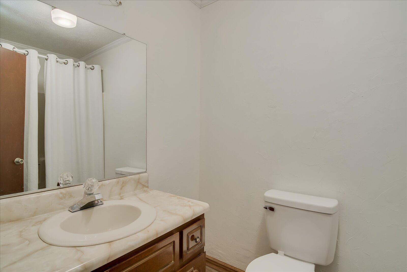788 Briggs Road North Augusta, SC 29860 - Photo 18 of 31 hall bathroom with tub/shower