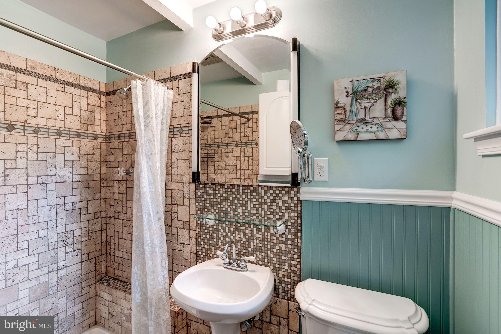 7604 Sebago Road Bethesda, MD 20817 - Photo 13 of 31 Master Bathroom