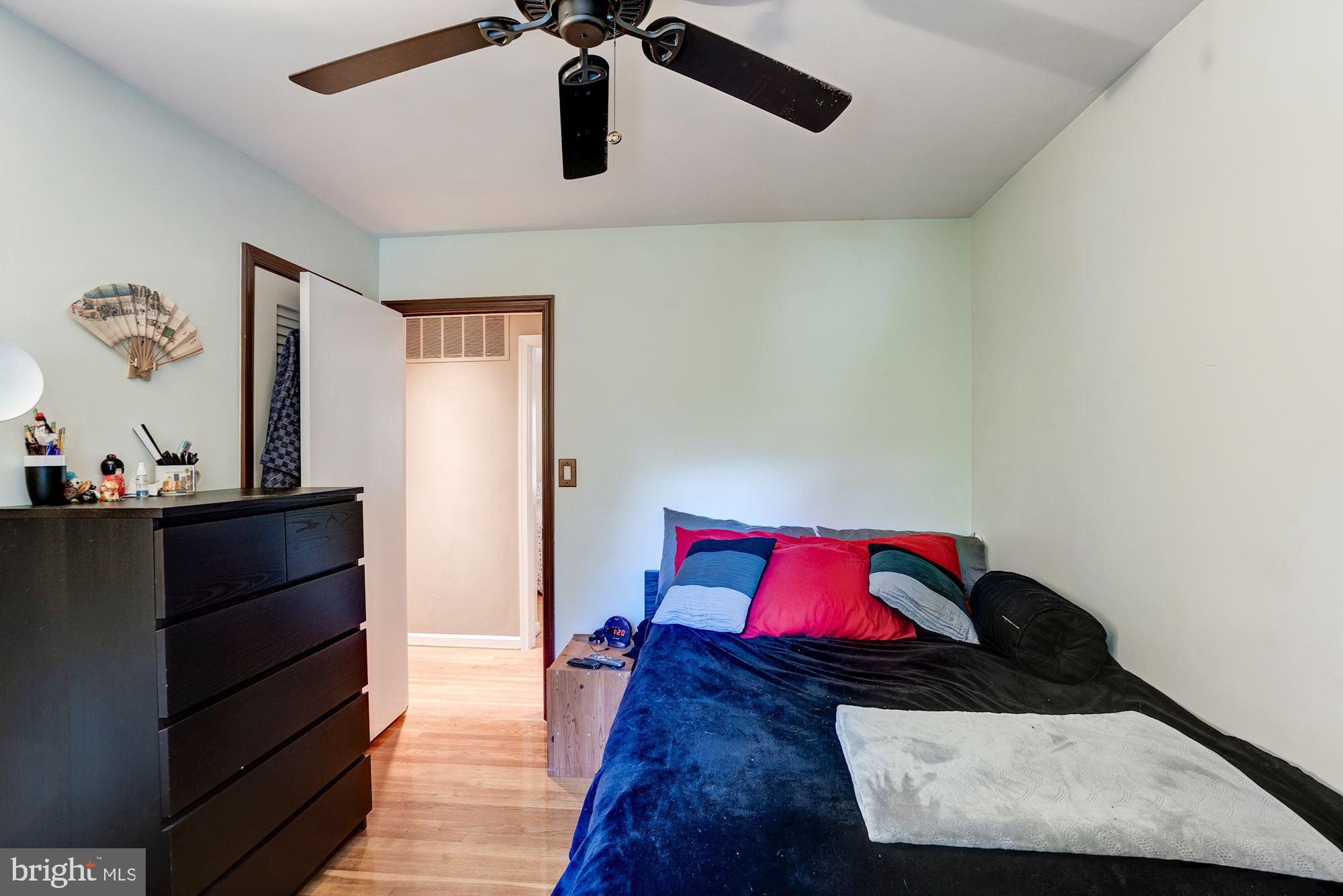 7604 Sebago Road Bethesda, MD 20817 - Photo 14 of 31 Bedroom #2