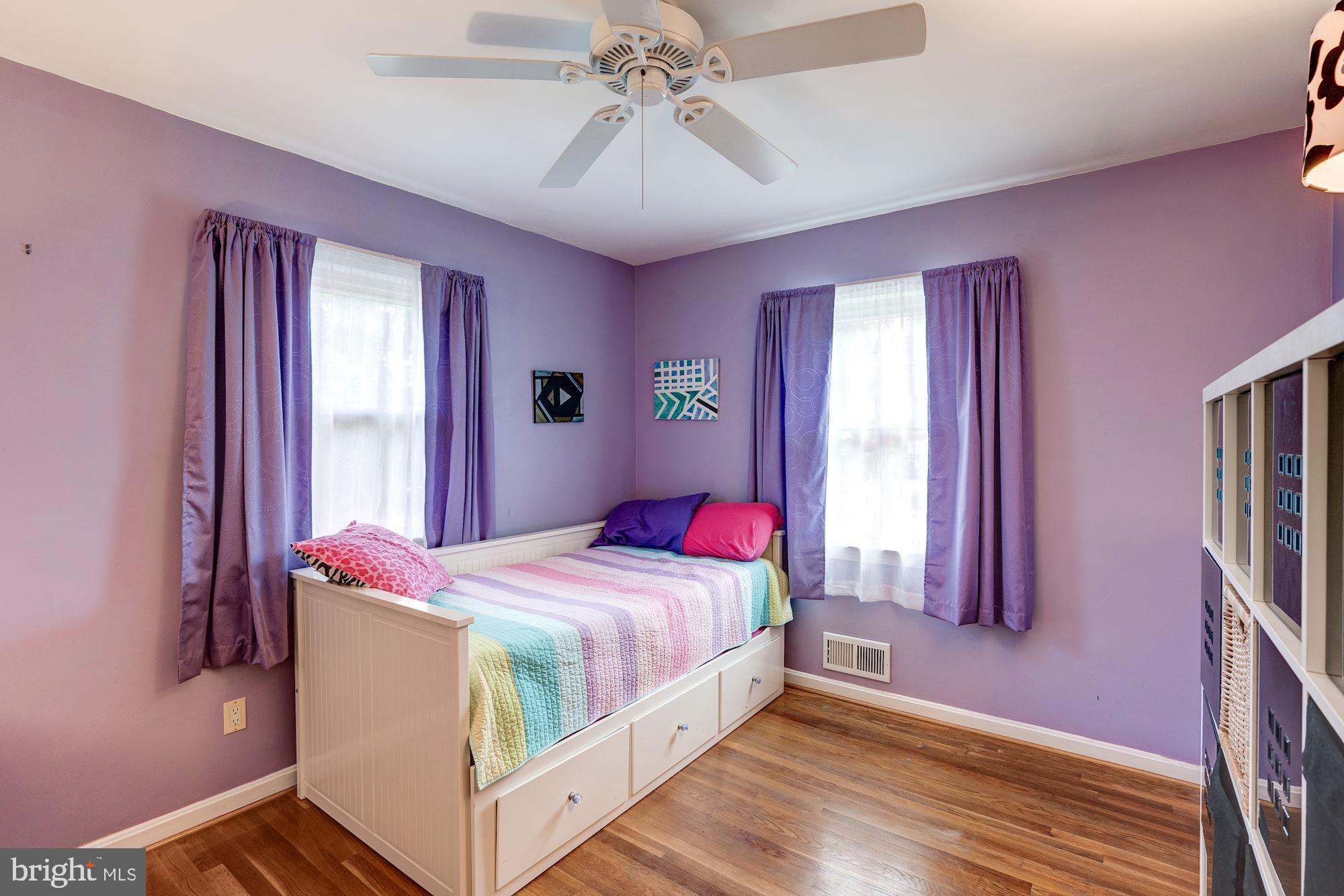 7604 Sebago Road Bethesda, MD 20817 - Photo 18 of 31 Bedroom 3