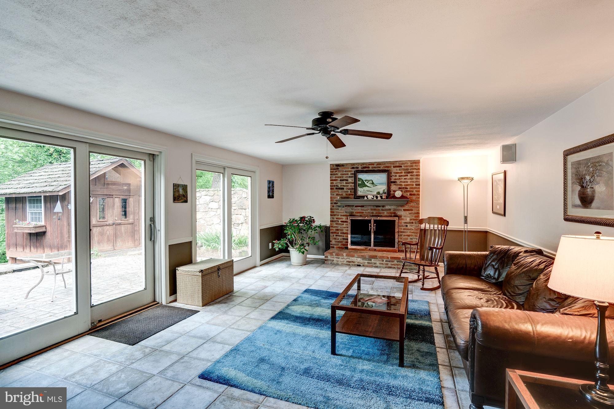 7604 Sebago Road Bethesda, MD 20817 - Photo 19 of 31 Enjoy watching tv or game night