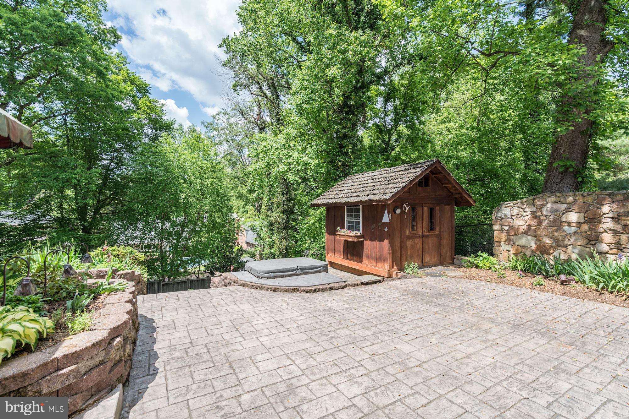 7604 Sebago Road Bethesda, MD 20817 - Photo 26 of 31 Enormous patio