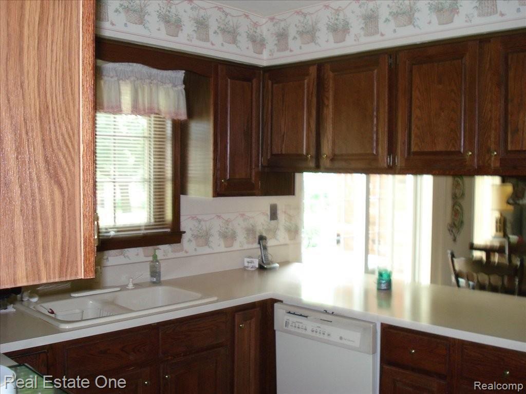 3151 Doral Court Rochester, MI 48309 - Photo 22 of 25 Doral Ct 045