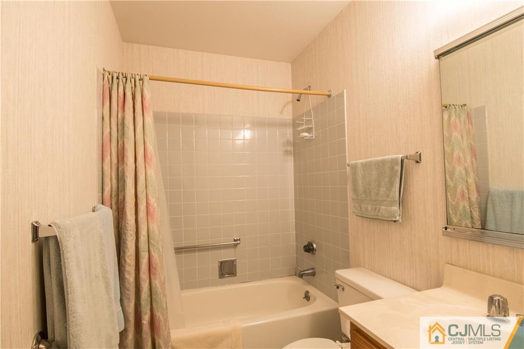 805 A Pompton Road Monroe Township, NJ 08831 - Photo 12 of 15 Gallery Image 12