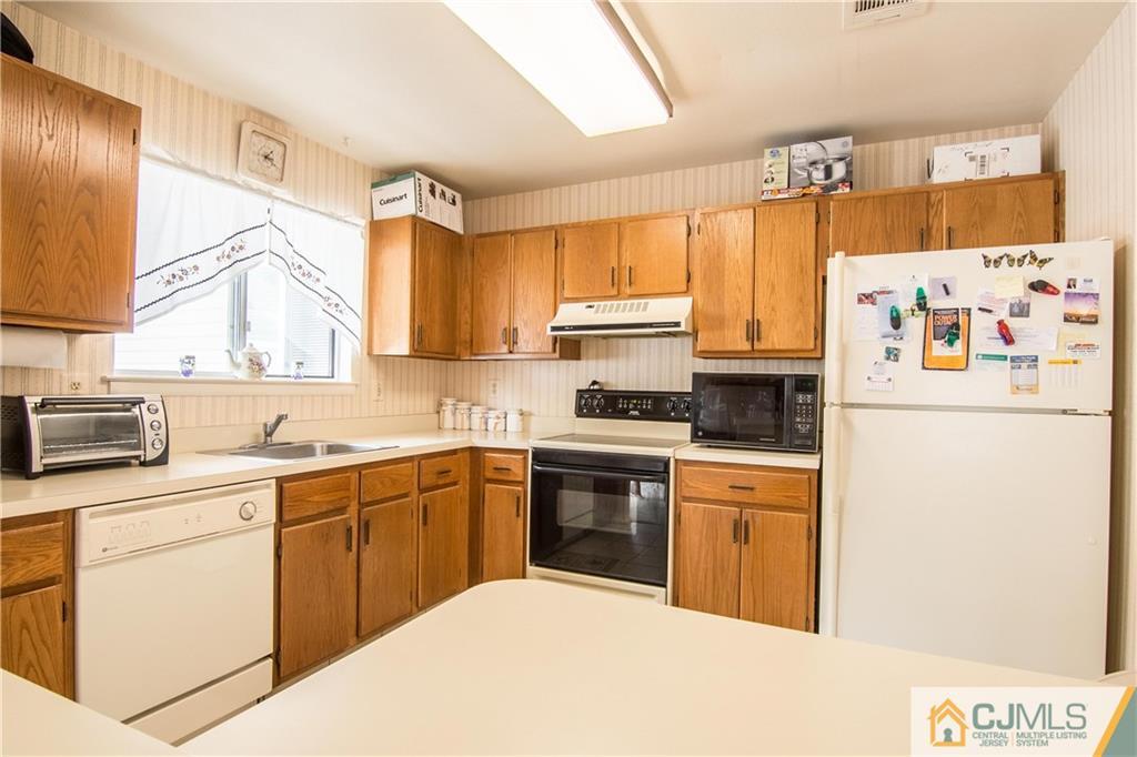 805 A Pompton Road Monroe Township, NJ 08831 - Photo 5 of 15 Gallery Image 5