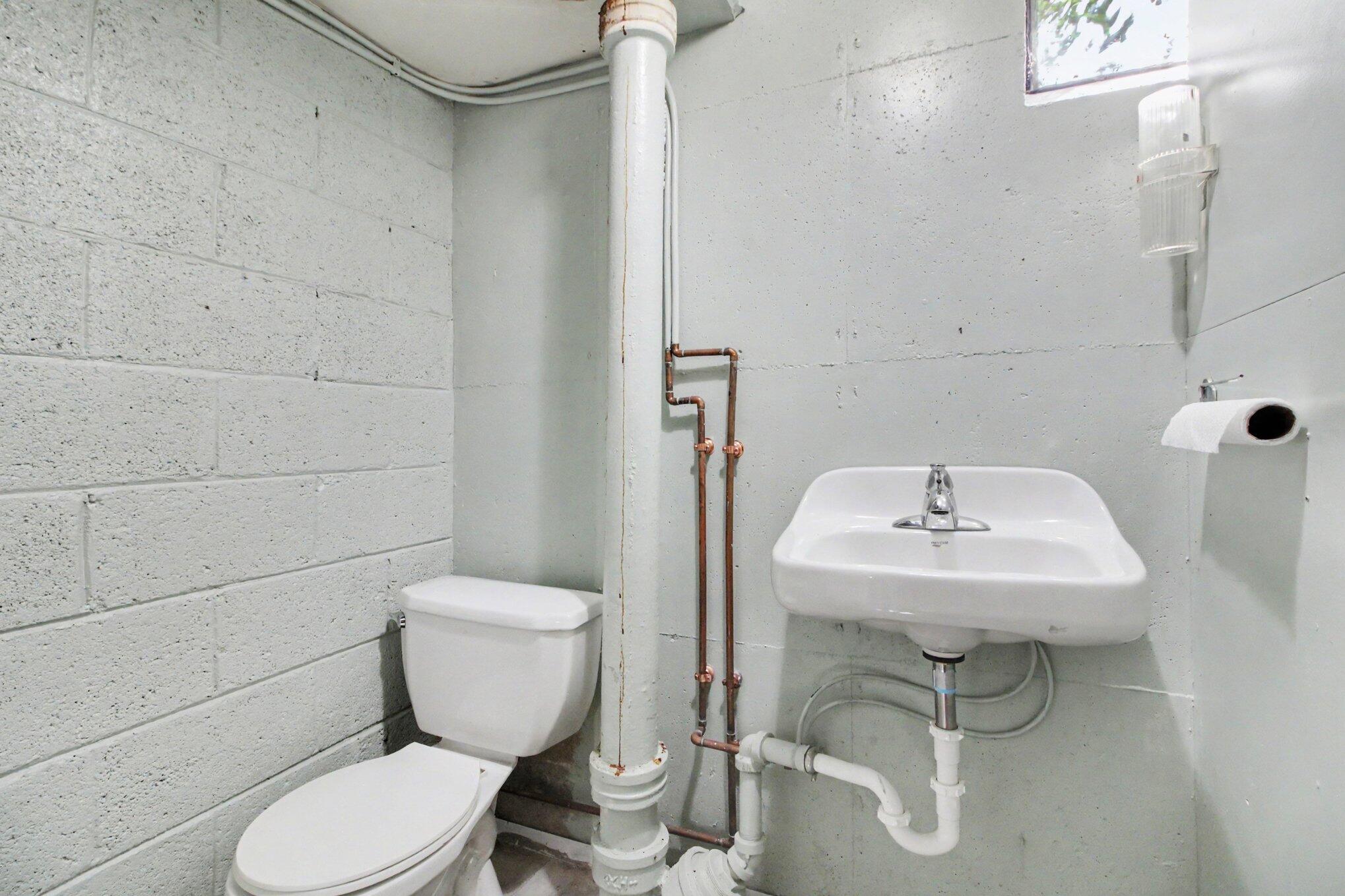1000 Vesper Road Ann Arbor, MI 48103 - Photo 31 of 47 034_file_7897