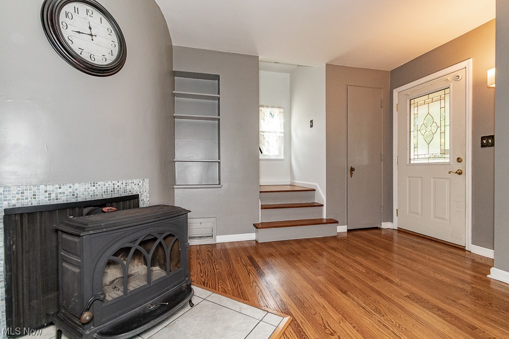 8005 Stockbridge Road Mentor, OH 44060 - Photo 3 of 30 Gallery Image 3