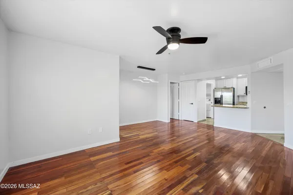 $275,000 | 5751 North Kolb Road, Unit 4204, Tucson, AZ 85750