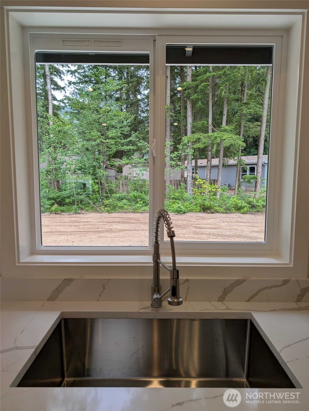 8672 Bell Court Maple Falls, WA 98266 - Photo 7 of 23