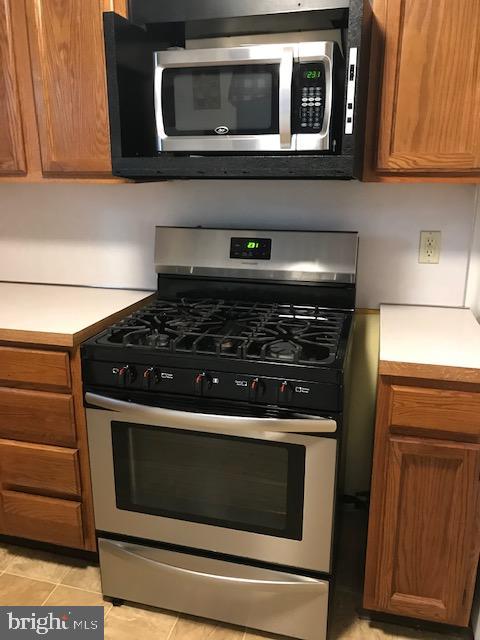 2473 Cambridge Road York, PA 17402 - Photo 18 of 62 Gallery Image 18