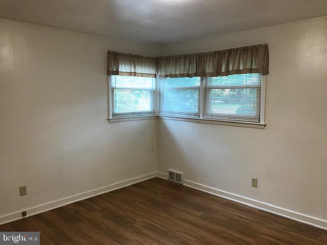 2473 Cambridge Road York, PA 17402 - Photo 30 of 62 Gallery Image 30