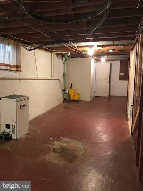 2473 Cambridge Road York, PA 17402 - Photo 56 of 62 Gallery Image 56