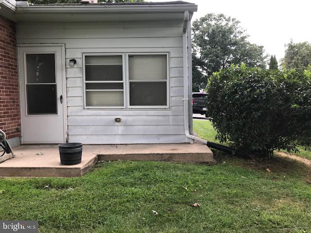 2473 Cambridge Road York, PA 17402 - Photo 58 of 62 Gallery Image 58
