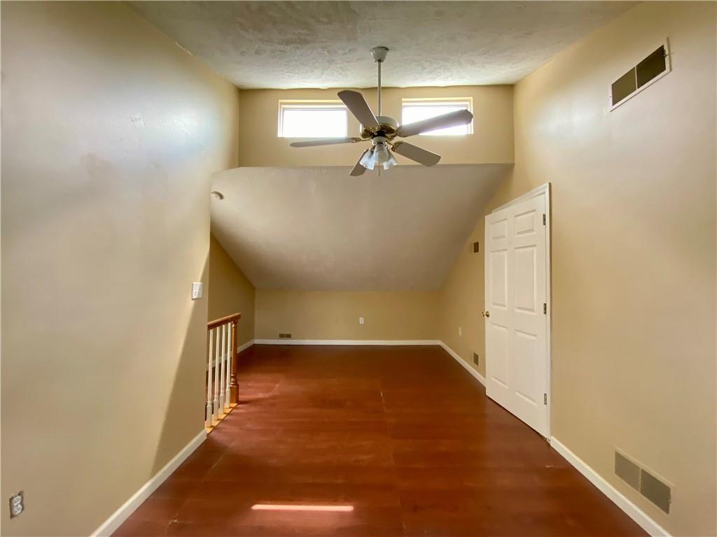 2628 Edwards Way, Unit 2 Pittsburgh, PA 15203 - Photo 3 of 10 Can also be office on third floor
