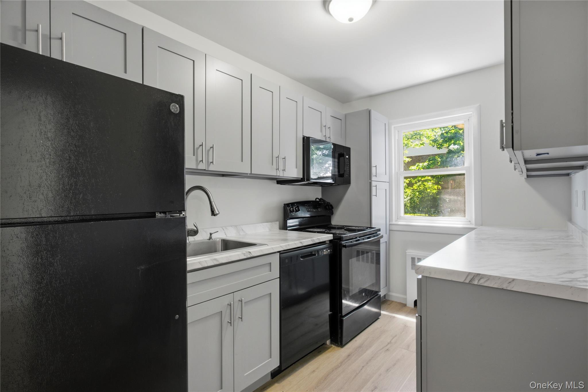 140 North Broadway, Unit O2 Irvington, NY 10533 - Photo 5 of 19