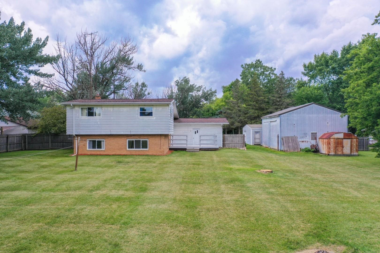 3221 South Vassar Road Davison, MI 48423 - Photo 37 of 40