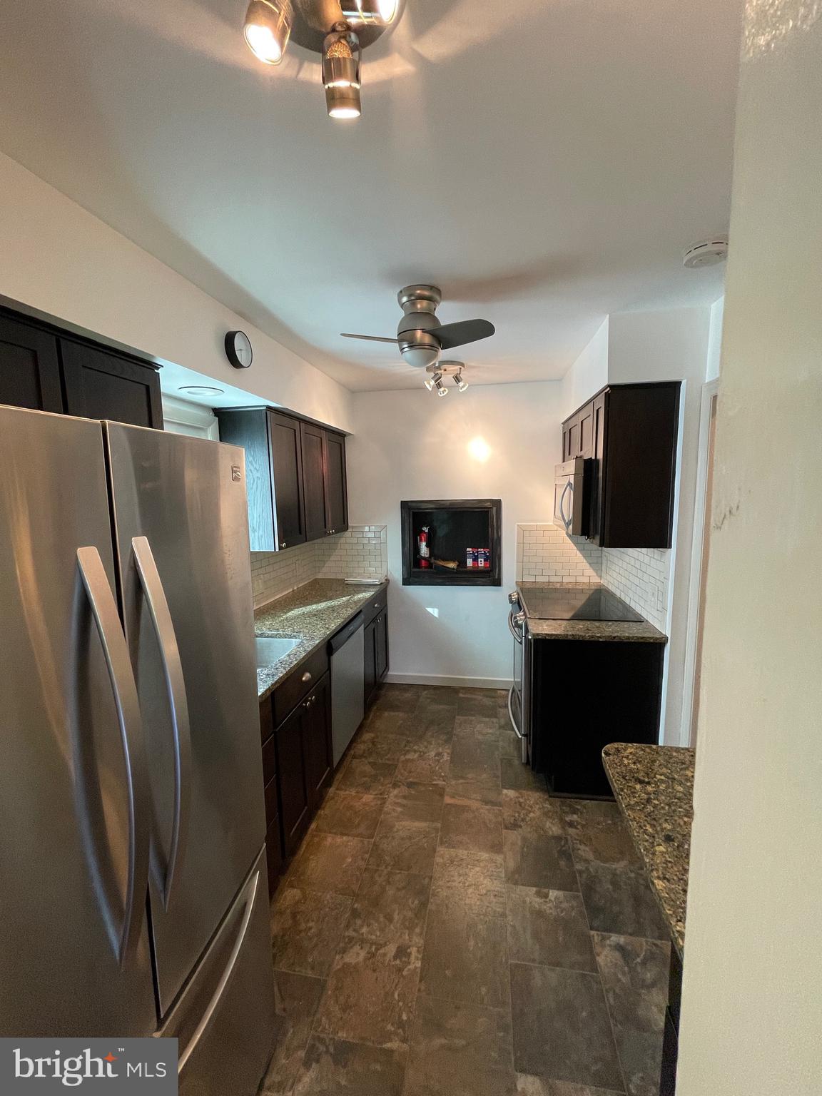 132 Windsor Road Yardley, PA 19067 - Photo 19 of 28 Gallery Image 19