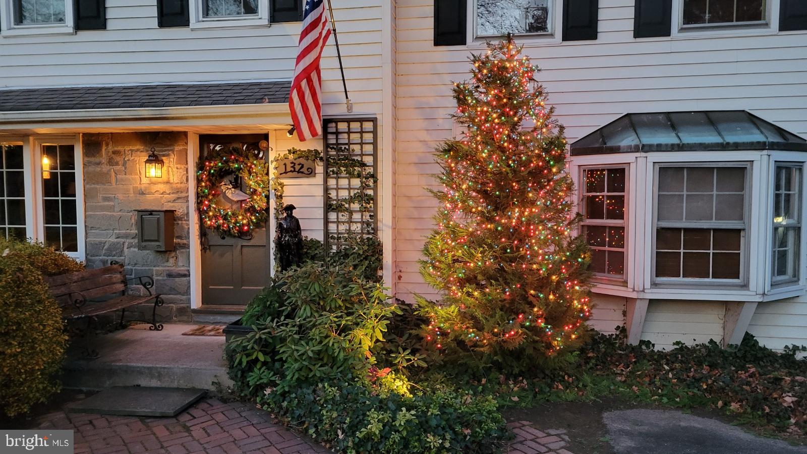 132 Windsor Road Yardley, PA 19067 - Photo 2 of 28 Gallery Image 2