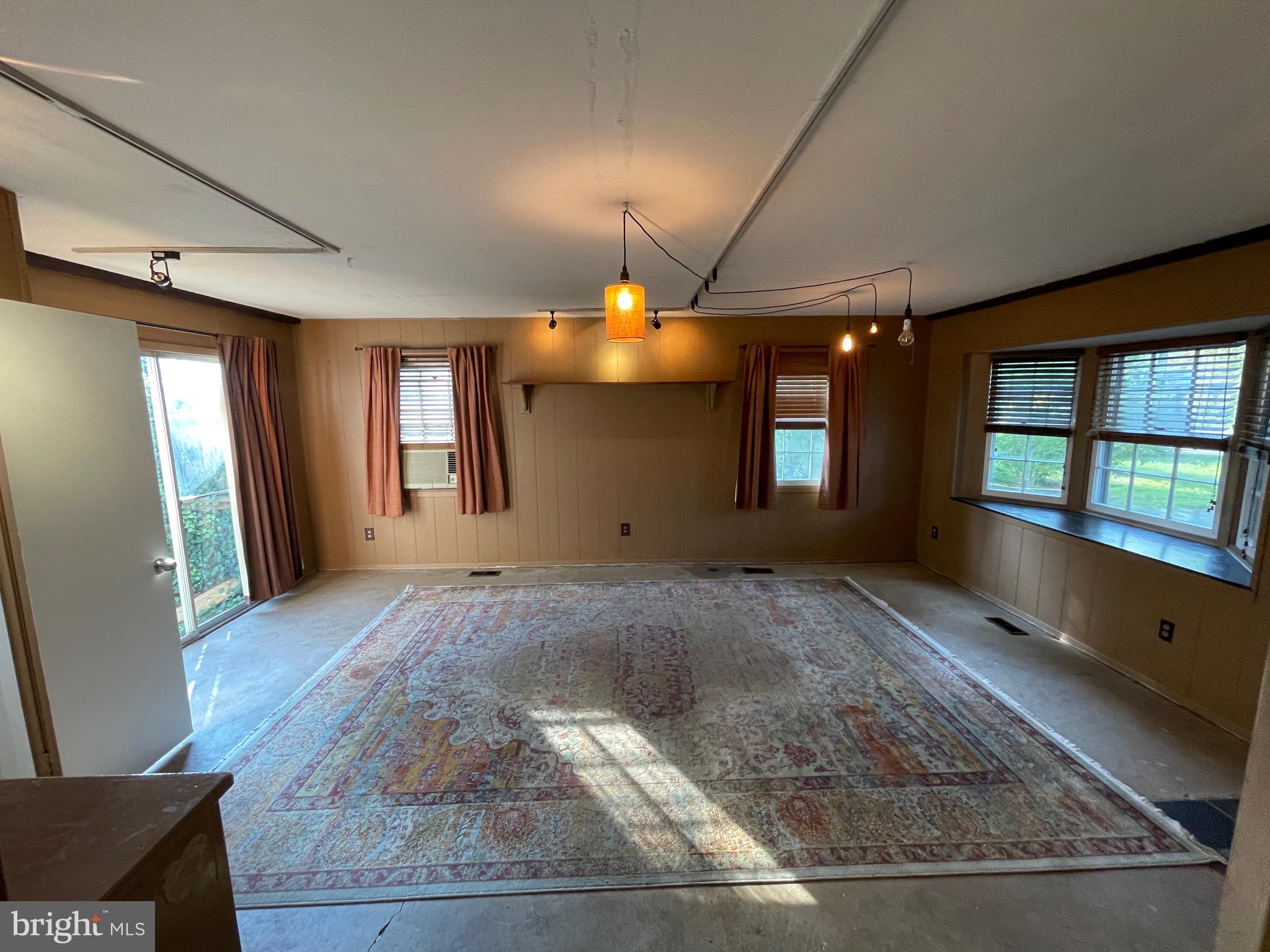 132 Windsor Road Yardley, PA 19067 - Photo 23 of 28 Gallery Image 23