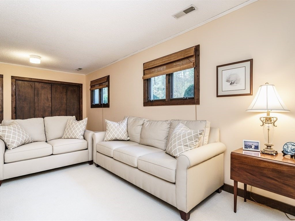 5112 Knaresborough Road Raleigh, NC 27612 - Photo 18 of 25 Photo 18