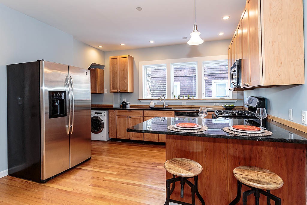 28 Holyoke Road, Unit 1 Somerville, MA 02144 - Photo 8 of 19 Gallery Image 8