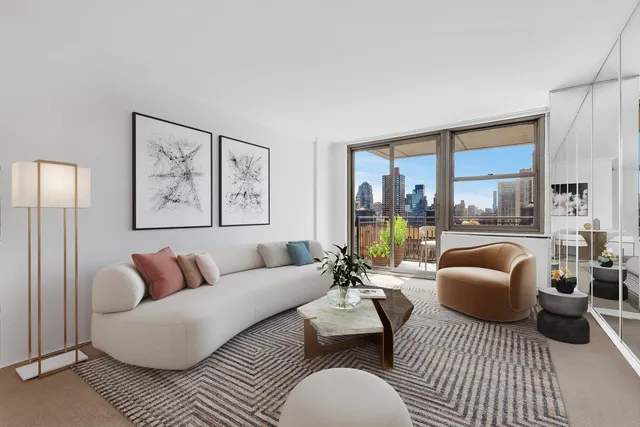 $885,000 | 301 East 79th Street, Unit 20N | Upper East Side