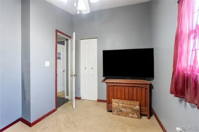 $139,900 | 2248 Miracle Avenue, Granite City, IL 62040