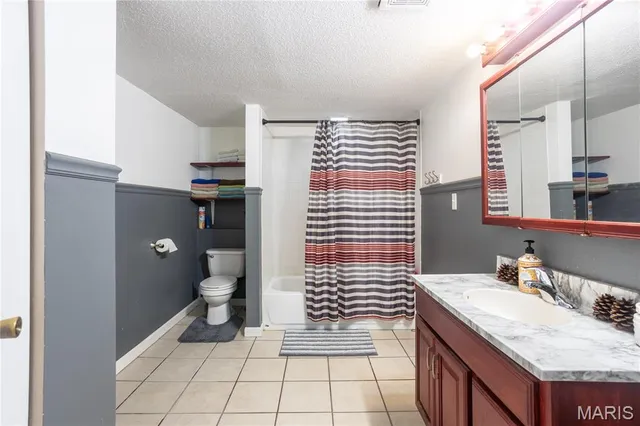 $139,900 | 2248 Miracle Avenue, Granite City, IL 62040