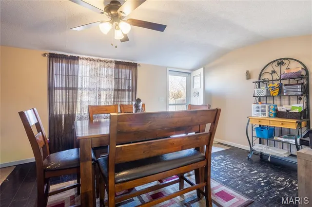 $139,900 | 2248 Miracle Avenue, Granite City, IL 62040