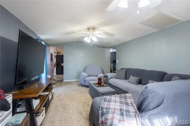 $139,900 | 2248 Miracle Avenue, Granite City, IL 62040