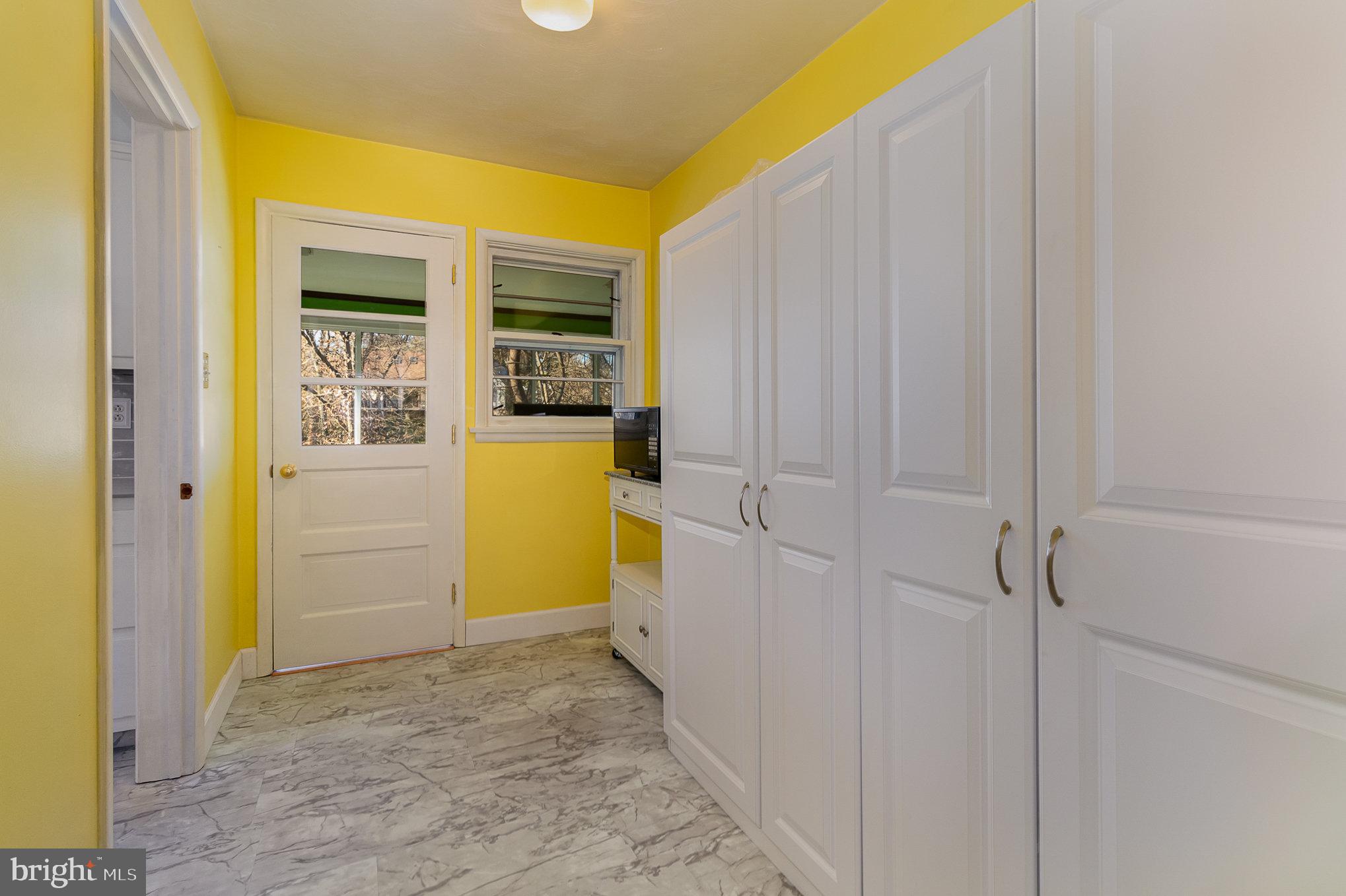 2824 Fairview Road Camp Hill, PA 17011 - Photo 11 of 26 Gallery Image 11